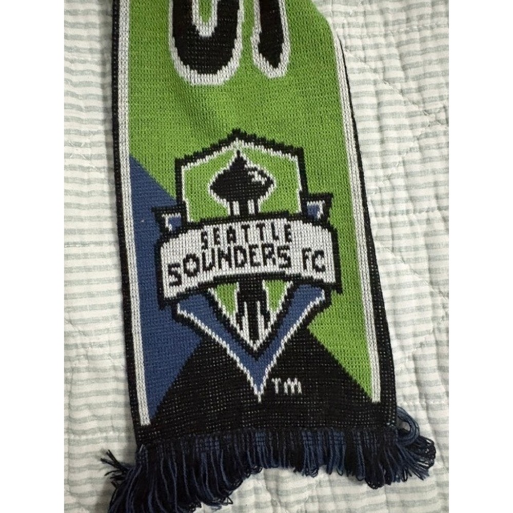 Seattle Sounders FC Ruffneck Scarf Eternal Forever Green Blue Soccer Scarf